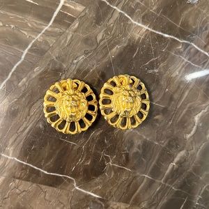 Anne Klein clip on earrings
